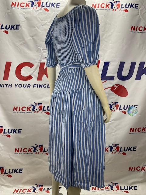 Old Navy Blue & White Midi Dress / Great for the warm weather / 100% cotton