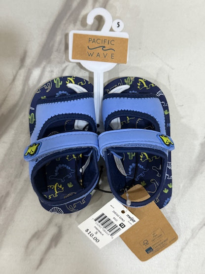 Toddlers Dinosaur Sandals NWT Size 5