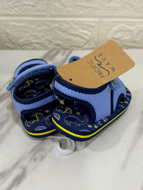 Toddlers Dinosaur Sandals NWT Size 5